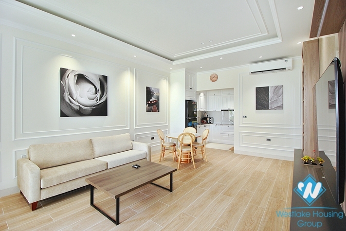 Green and modern 02 bedrooms house for rent in Tay Ho, Ha Noi